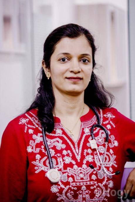 Dr Mukta Rayte-Best Female Gynaecologist in Kothrud
